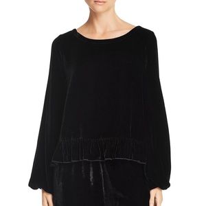 Black Chic Velvet Top